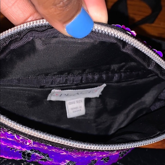 Flip side sequence phanny pack .Adjustable strap. - Picture 5 of 5